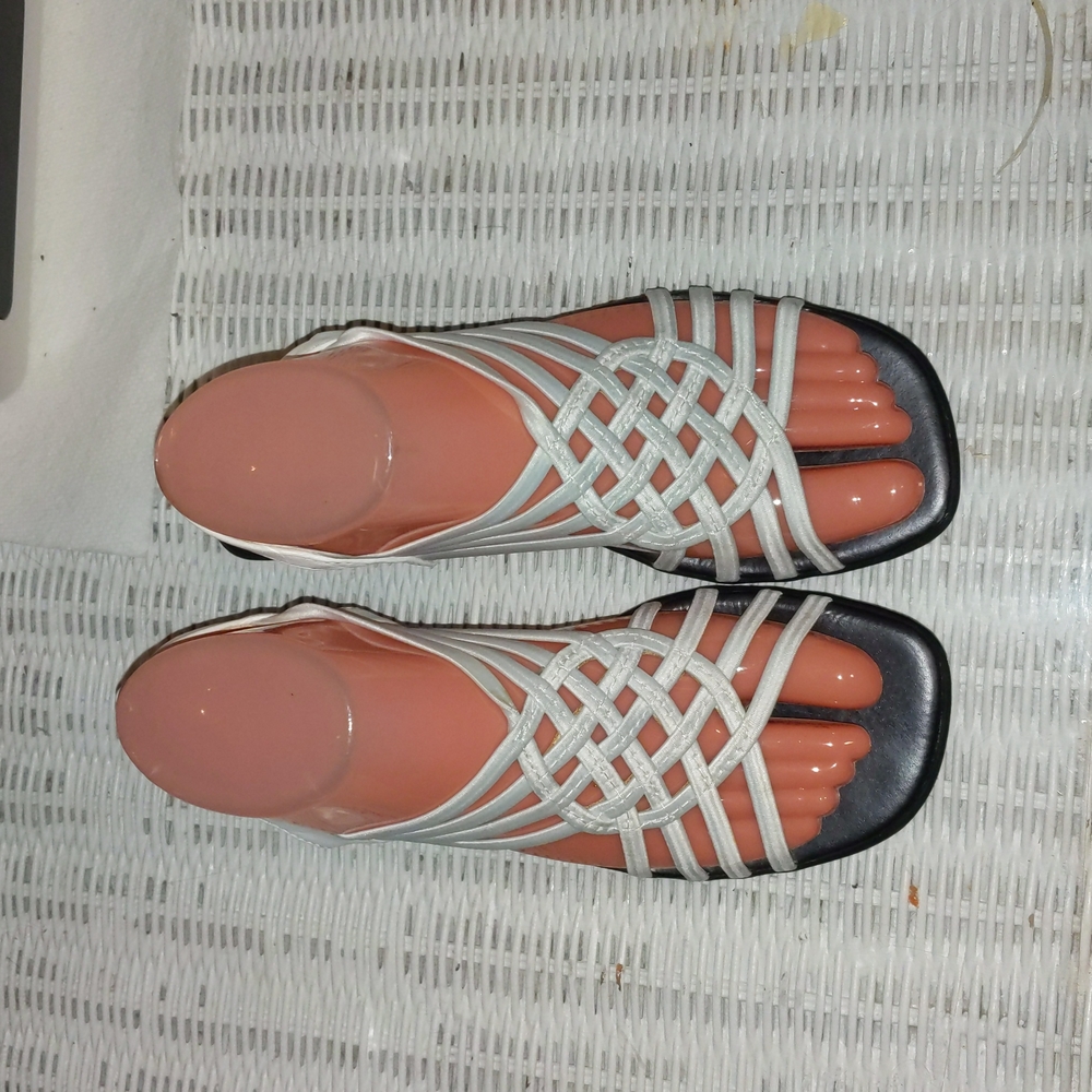 Classique sandals - Picture 2 of 7